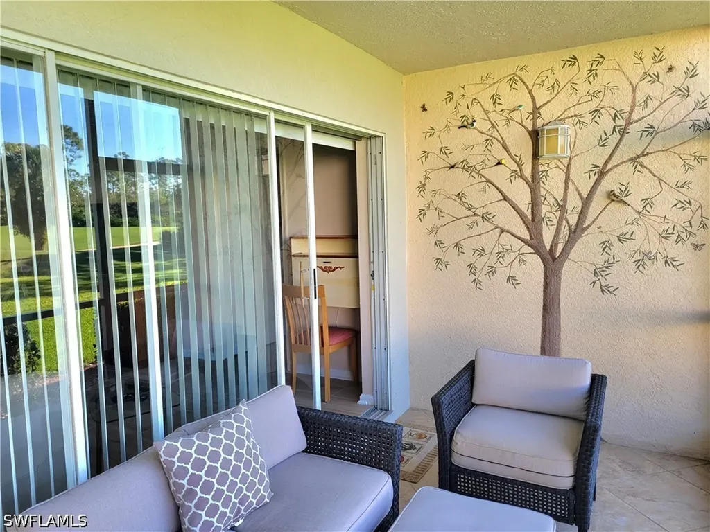 1001 Eastham Way Naples FL 34104