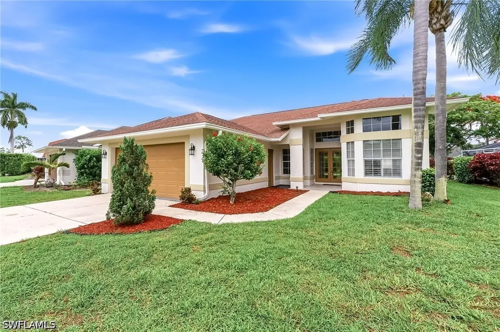 Naples FL, 757 Belville Boulevard
