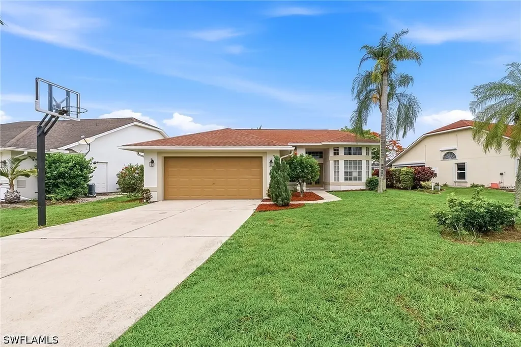 757 Belville Boulevard Naples FL 34104