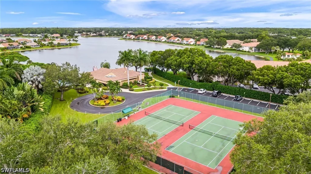 757 Belville Boulevard Naples FL 34104