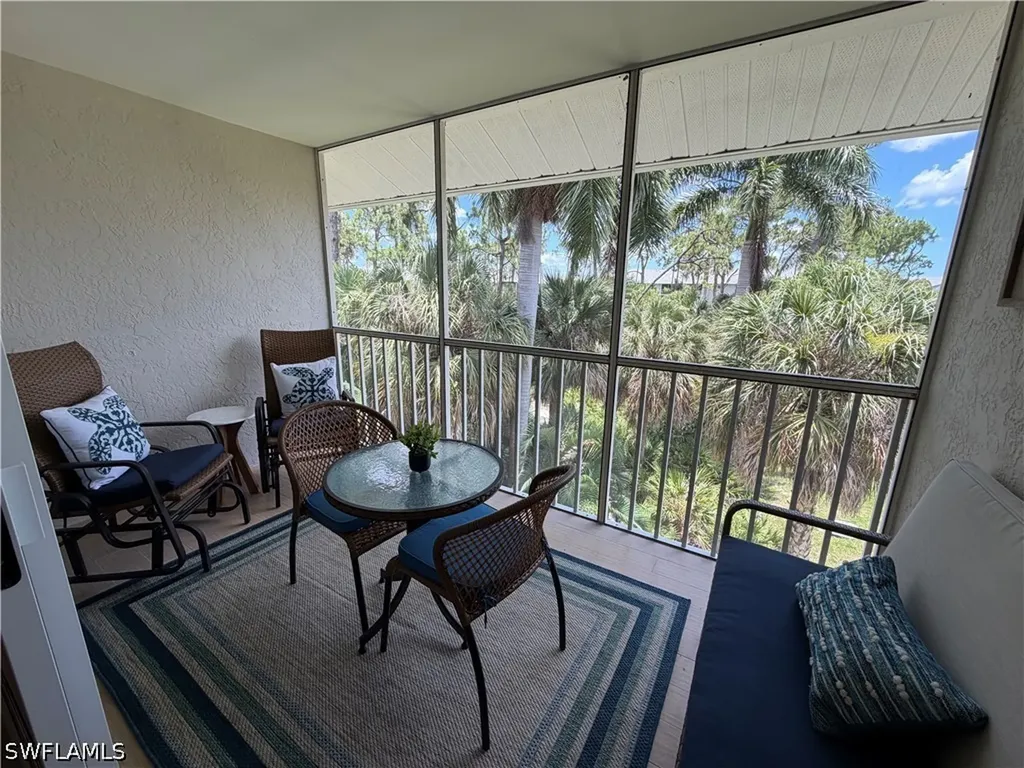 3002 Sandpiper Bay Circle Naples FL 34112