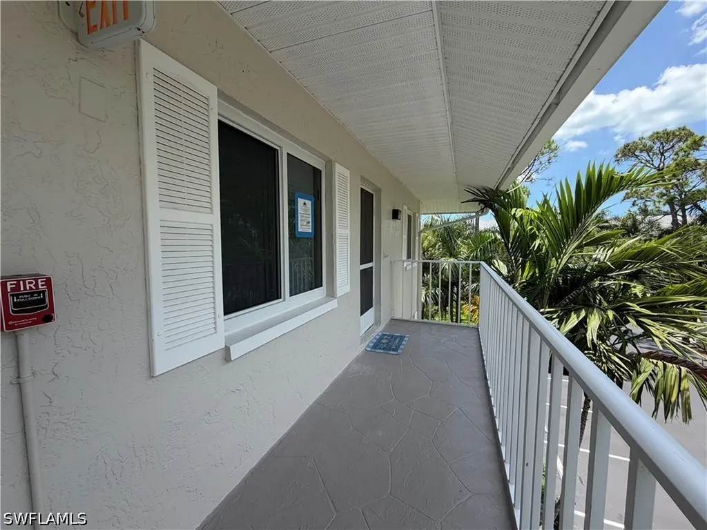 3002 Sandpiper Bay Circle Naples FL 34112