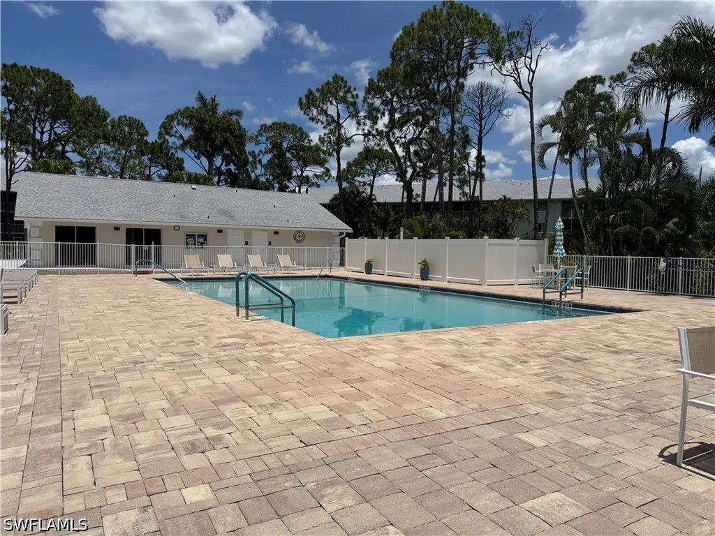 3002 Sandpiper Bay Circle Naples FL 34112