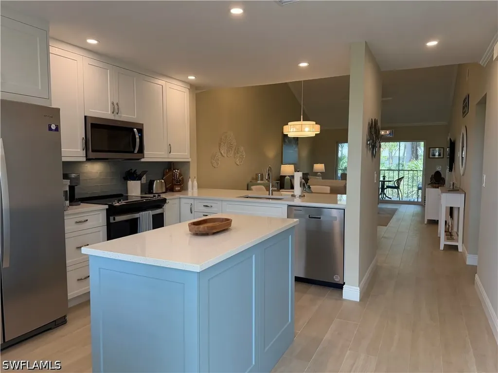 3002 Sandpiper Bay Circle Naples FL 34112