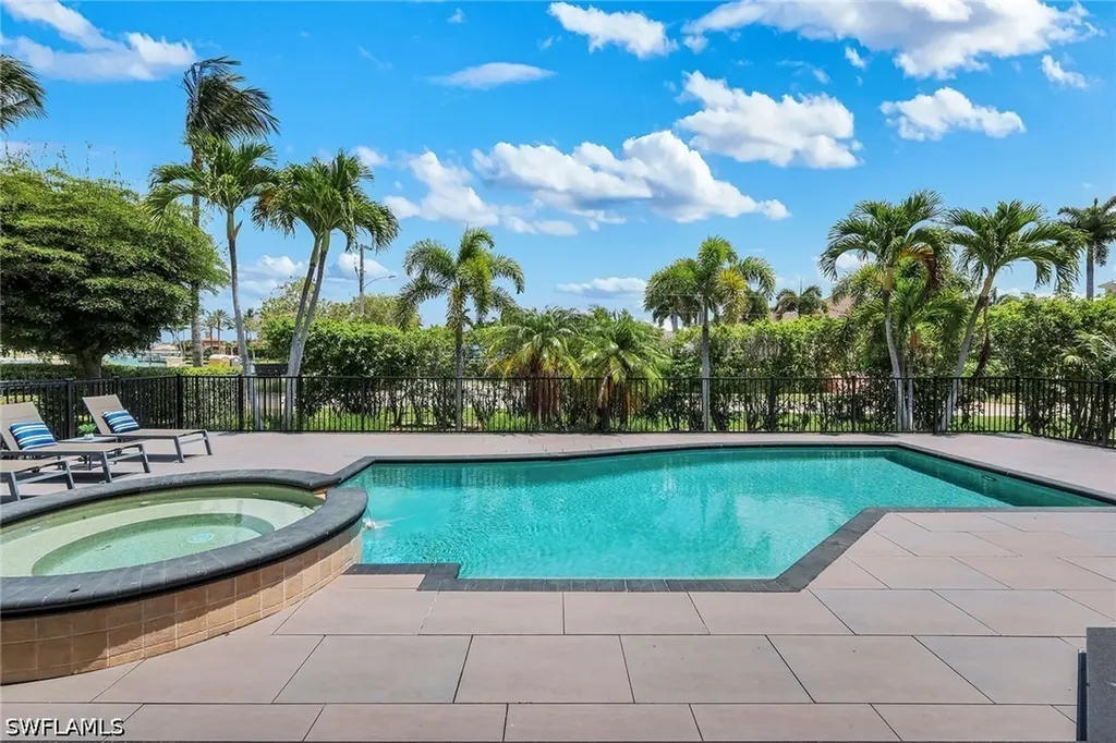 1578 S Barfield Court Marco Island FL 34145