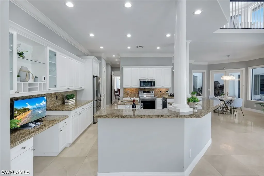 1578 S Barfield Court Marco Island FL 34145