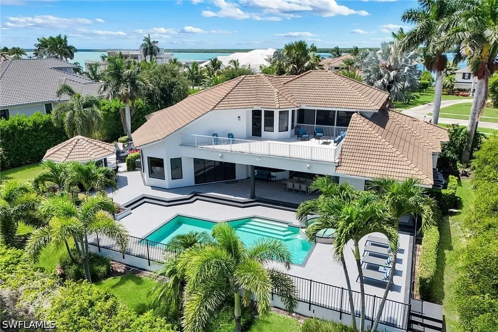 1578 S Barfield Court Marco Island FL 34145