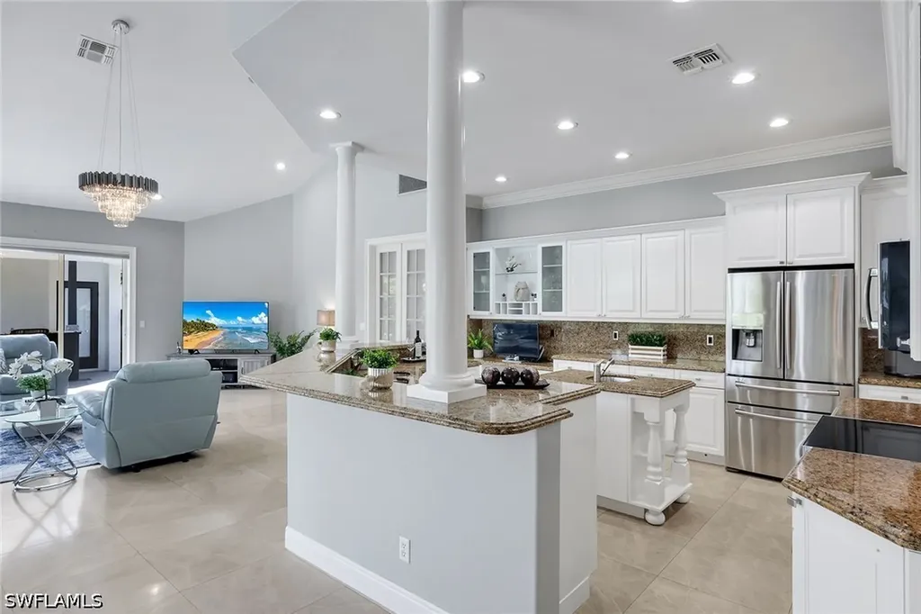 1578 S Barfield Court Marco Island FL 34145