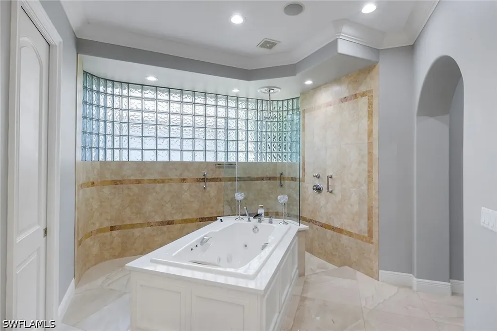 1578 S Barfield Court Marco Island FL 34145