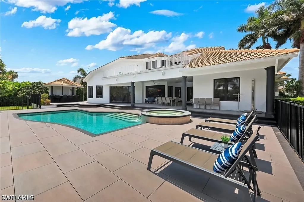 1578 S Barfield Court Marco Island FL 34145