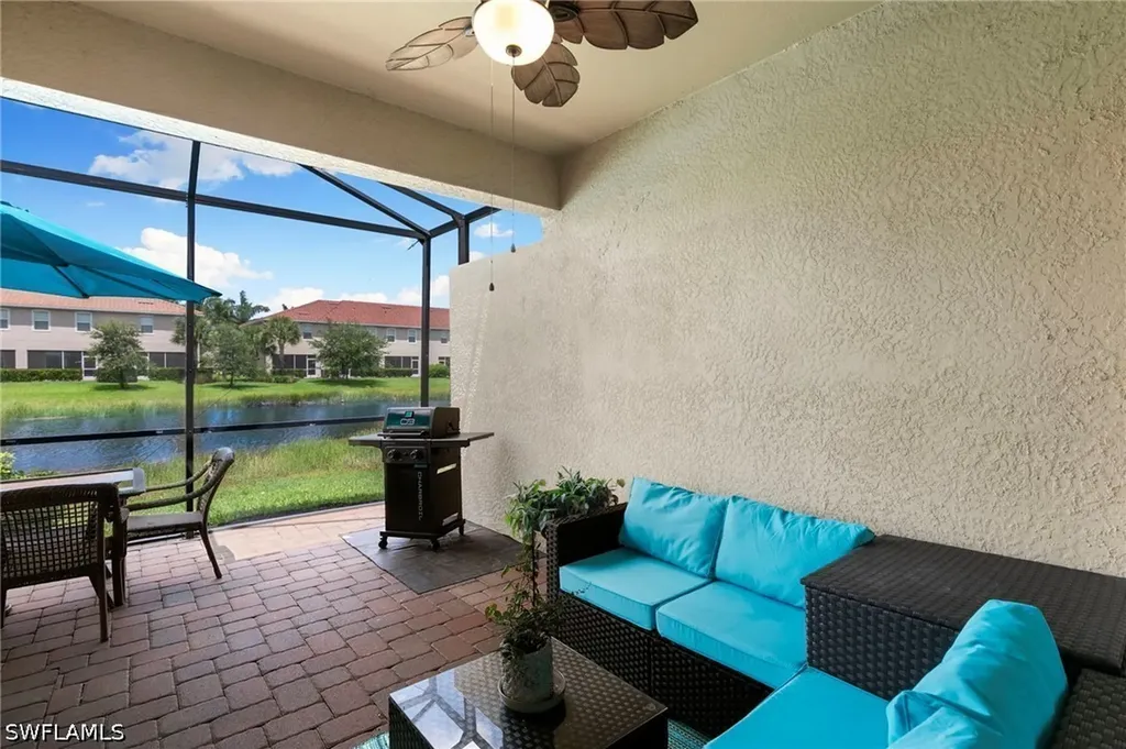 2547 Vine Avenue Naples FL 34120