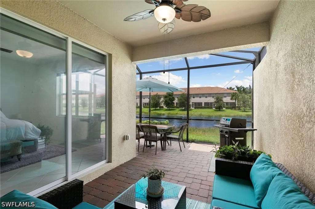 2547 Vine Avenue Naples FL 34120
