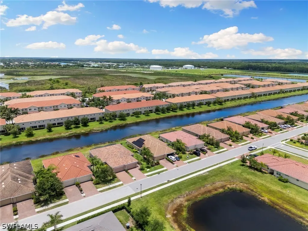 2547 Vine Avenue Naples FL 34120