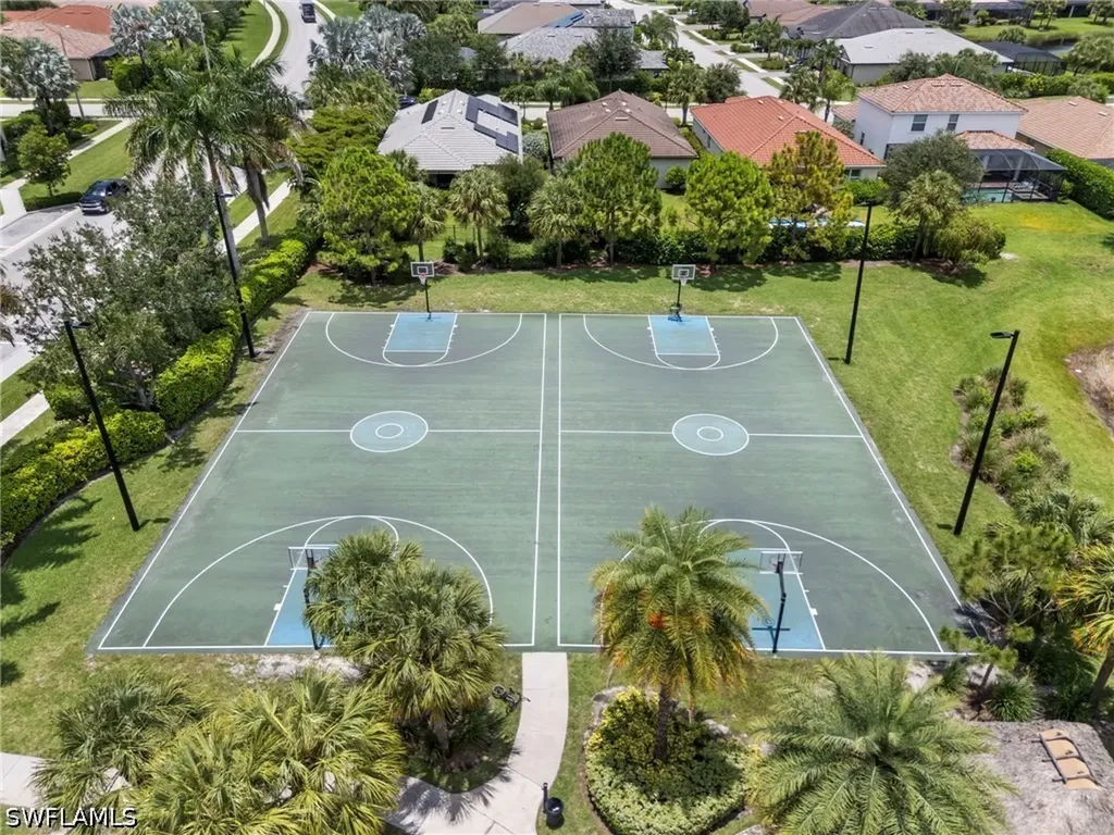 2547 Vine Avenue Naples FL 34120