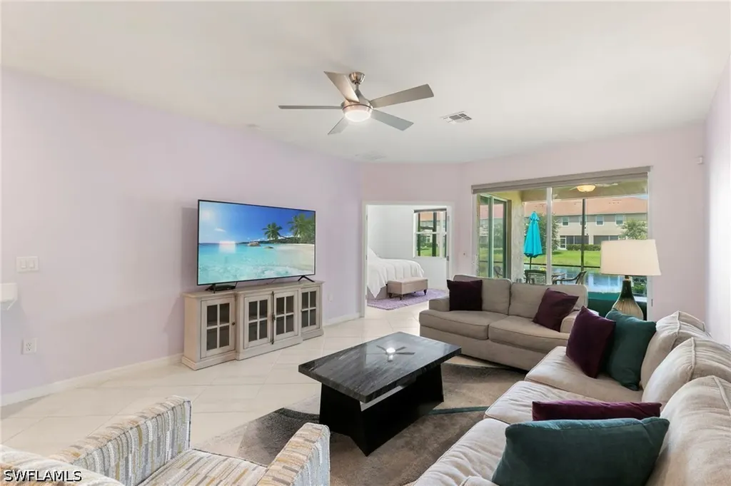 2547 Vine Avenue Naples FL 34120