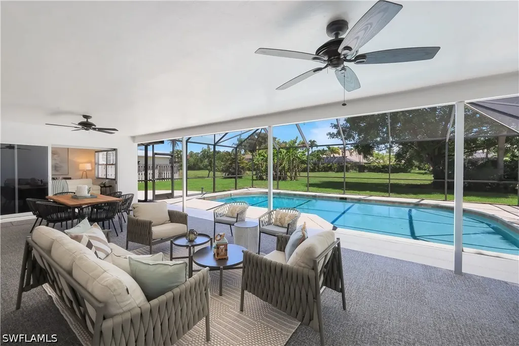 675 Pompano Drive Naples FL 34110