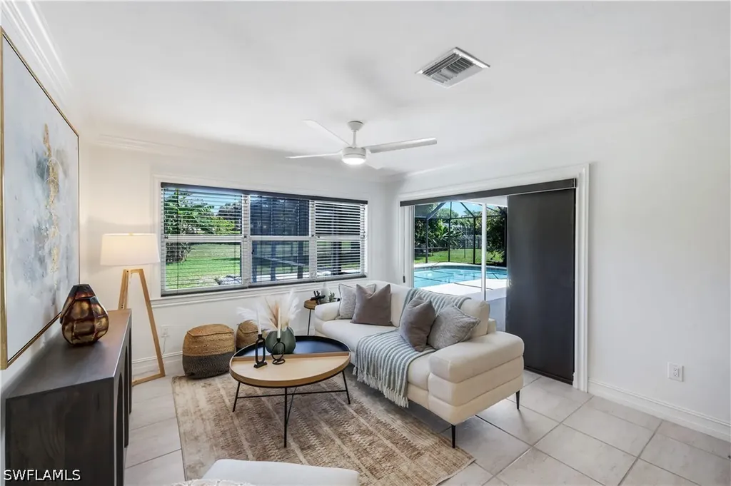 675 Pompano Drive Naples FL 34110