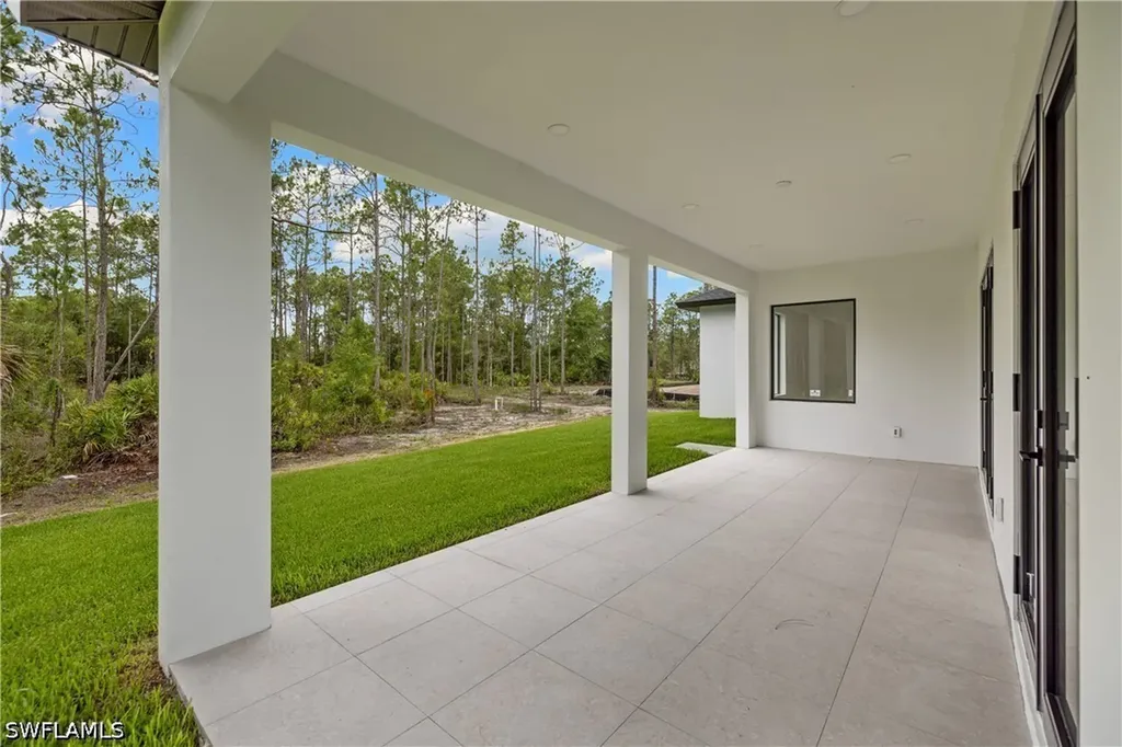 2908 58th Avenue NE Naples FL 34120