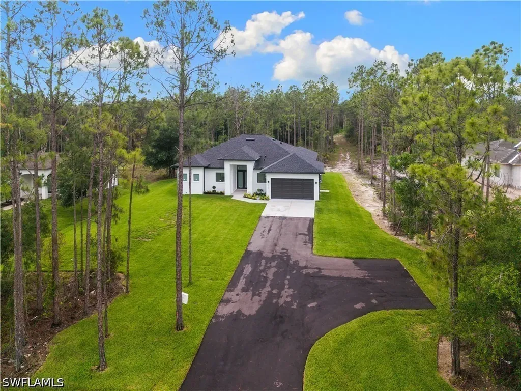 2908 58th Avenue NE Naples FL 34120