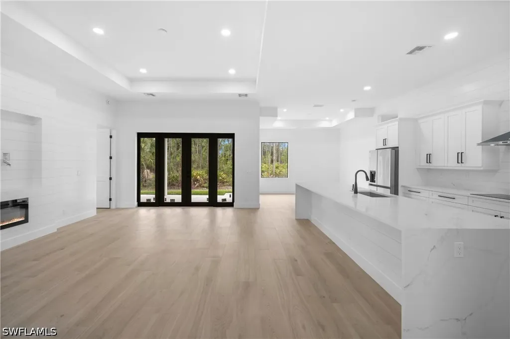 2908 58th Avenue NE Naples FL 34120