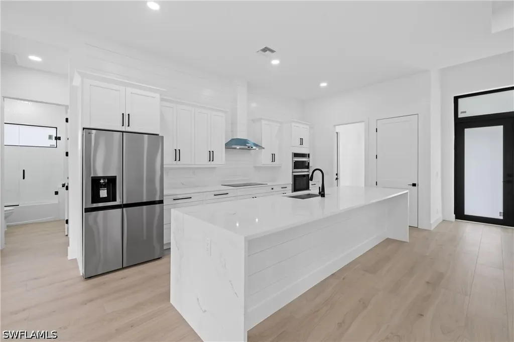 2908 58th Avenue NE Naples FL 34120