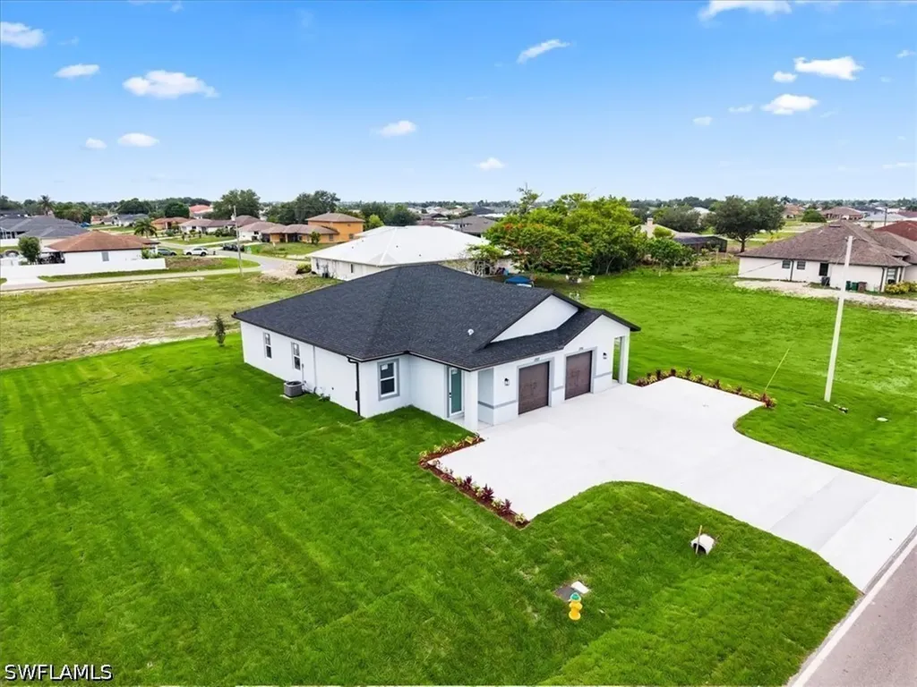 1705/1707 Andalusia Boulevard Cape Coral FL 33909