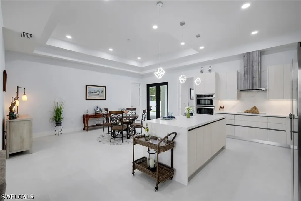 4234 27th Avenue NE Naples FL 34120