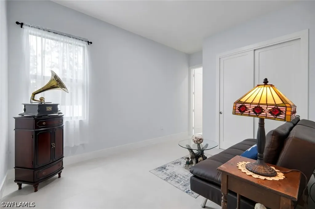 4234 27th Avenue NE Naples FL 34120