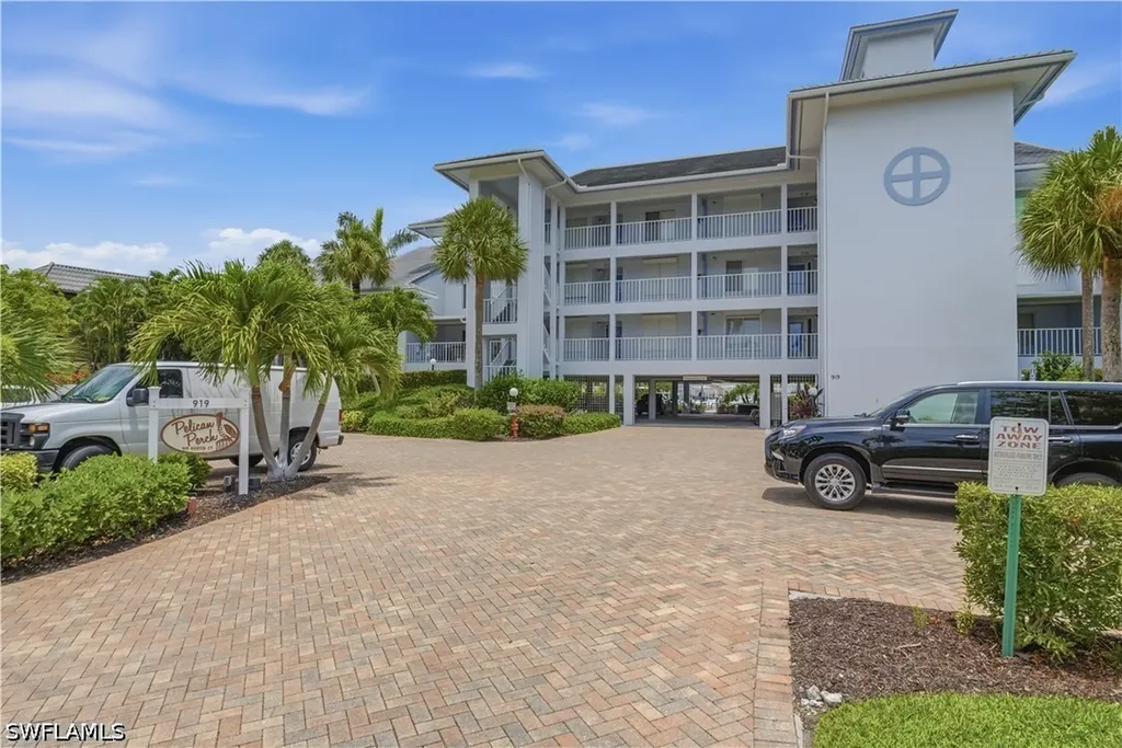 919 Huron Court Marco Island FL 34145