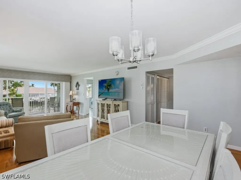 860 Panama Court Marco Island FL 34145
