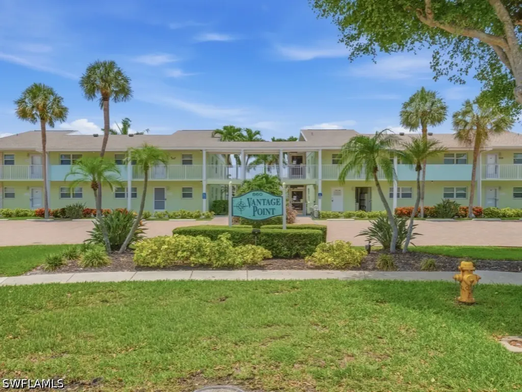 860 Panama Court Marco Island FL 34145