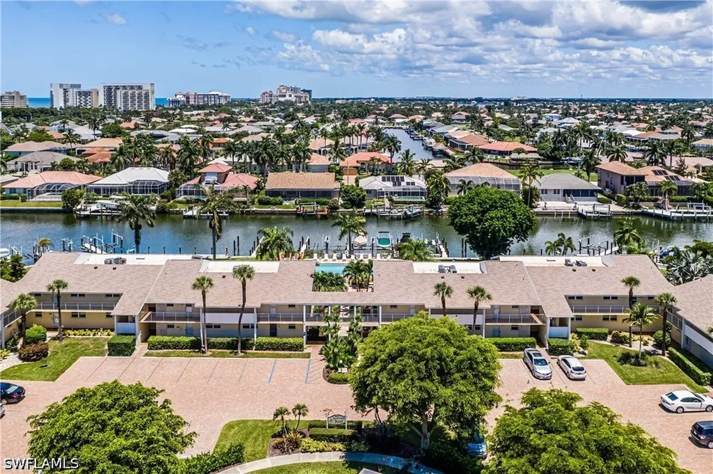 860 Panama Court Marco Island FL 34145