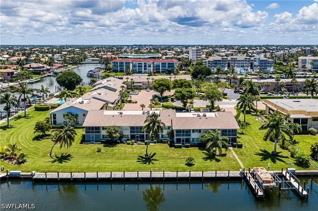 860 Panama Court Marco Island FL 34145