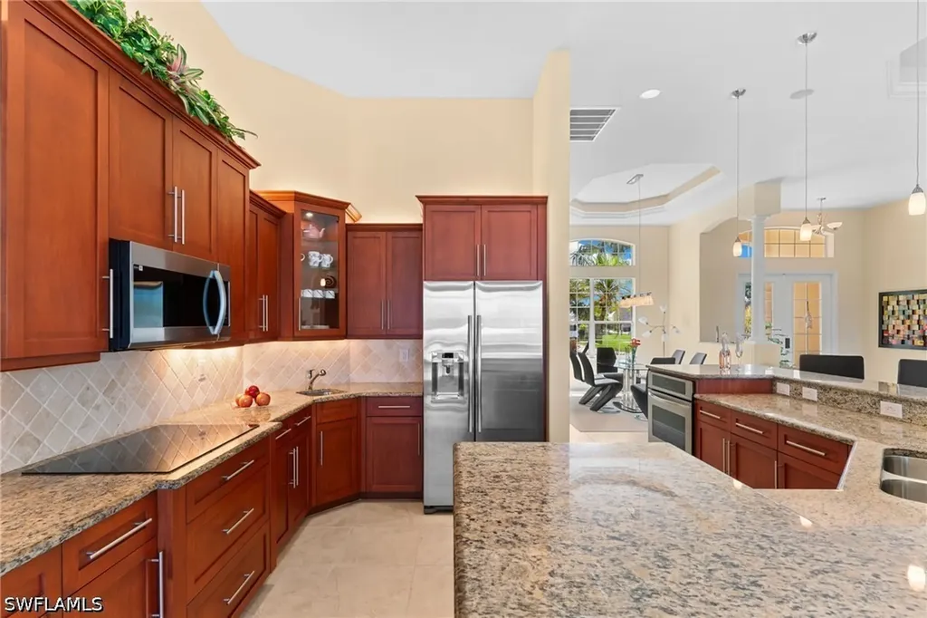 3522 SE 19th Avenue Cape Coral FL 33904