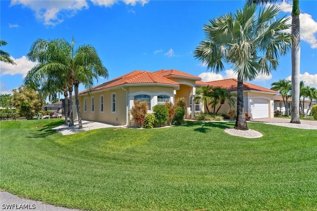 3522 SE 19th Avenue Cape Coral FL 33904