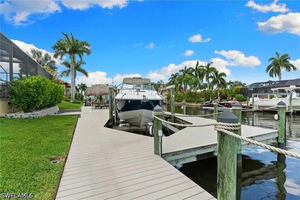 3522 SE 19th Avenue Cape Coral FL 33904
