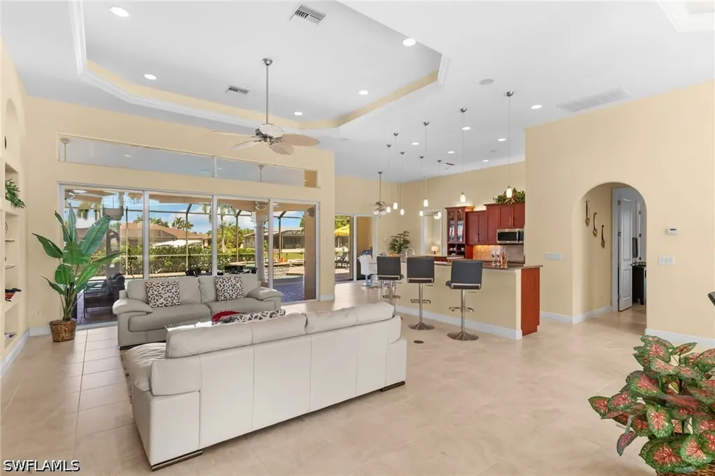 3522 SE 19th Avenue Cape Coral FL 33904