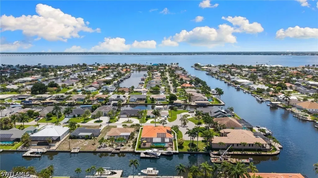 3522 SE 19th Avenue Cape Coral FL 33904