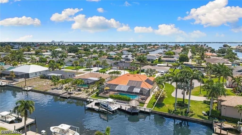3522 SE 19th Avenue Cape Coral FL 33904