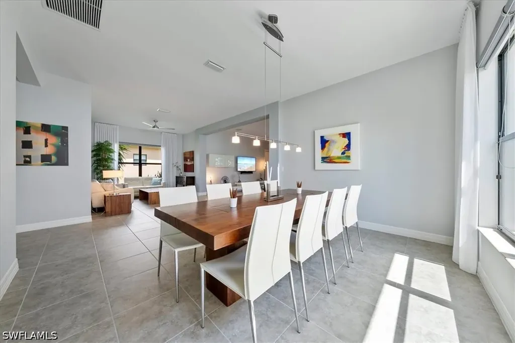3264 Pacific Drive Naples FL 34119