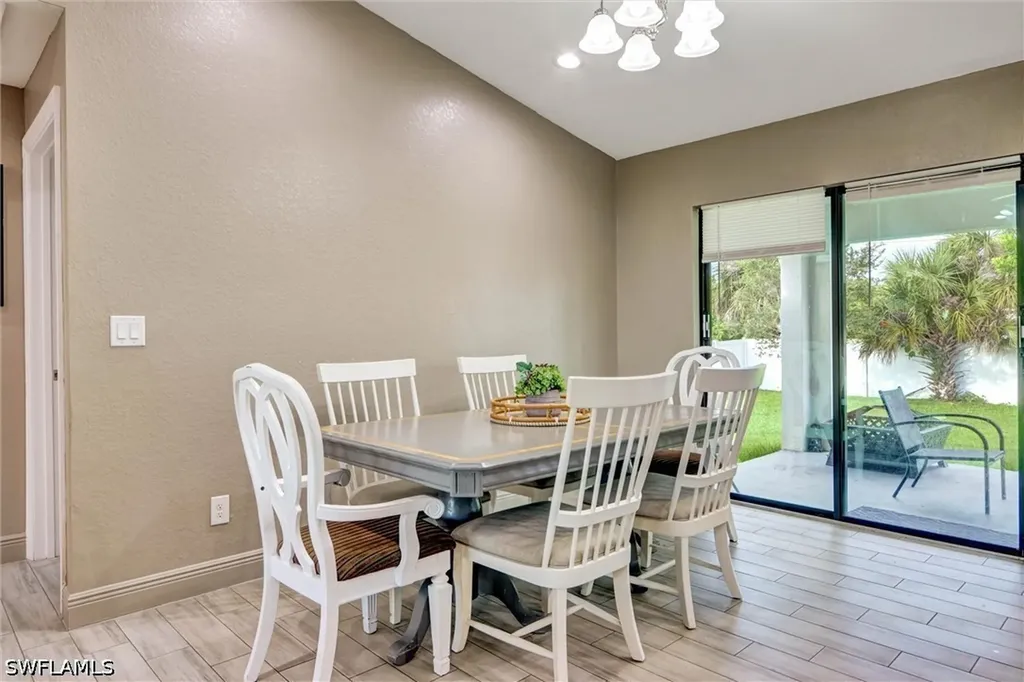 1317 NE 4th Place Cape Coral FL 33909