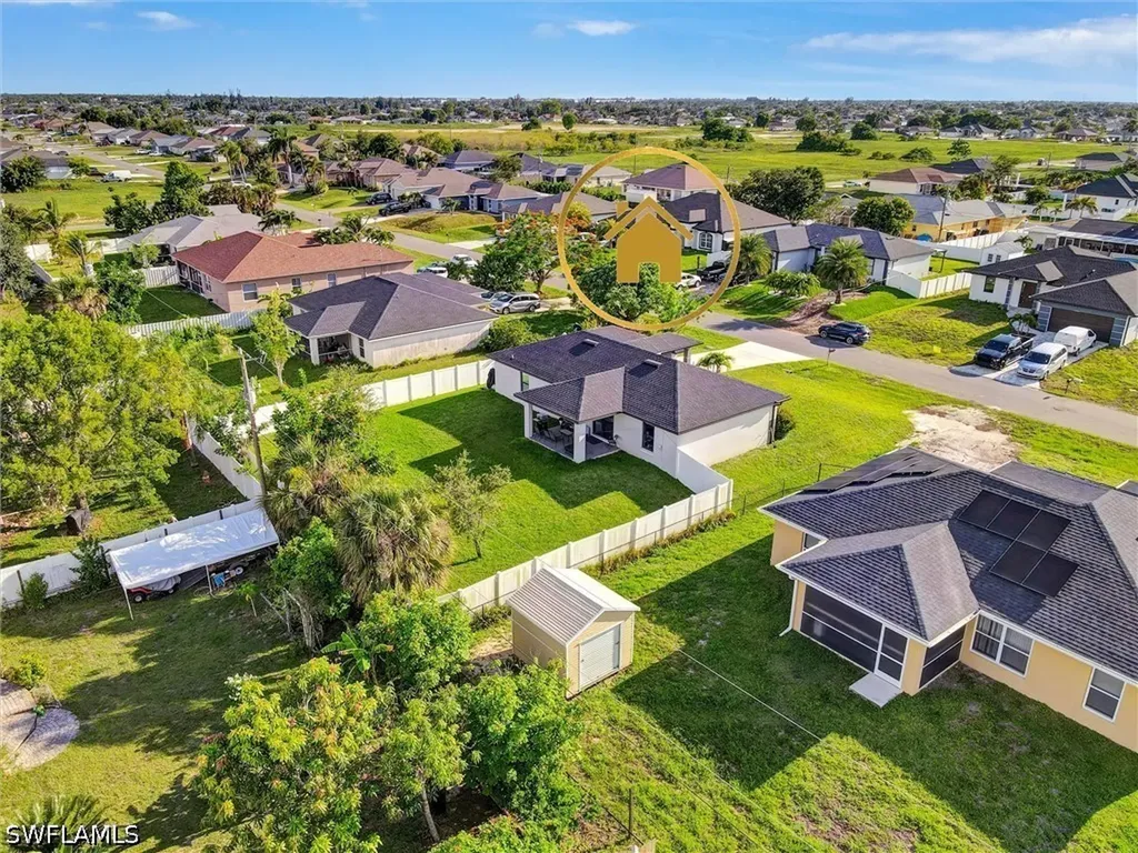 1317 NE 4th Place Cape Coral FL 33909