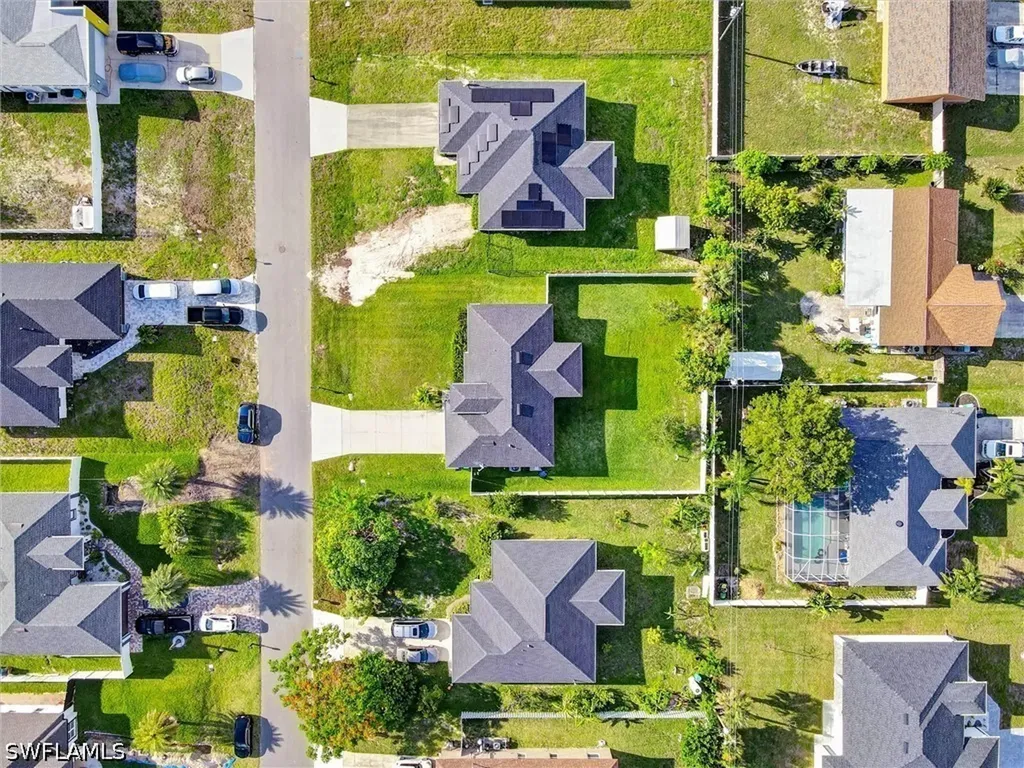 1317 NE 4th Place Cape Coral FL 33909