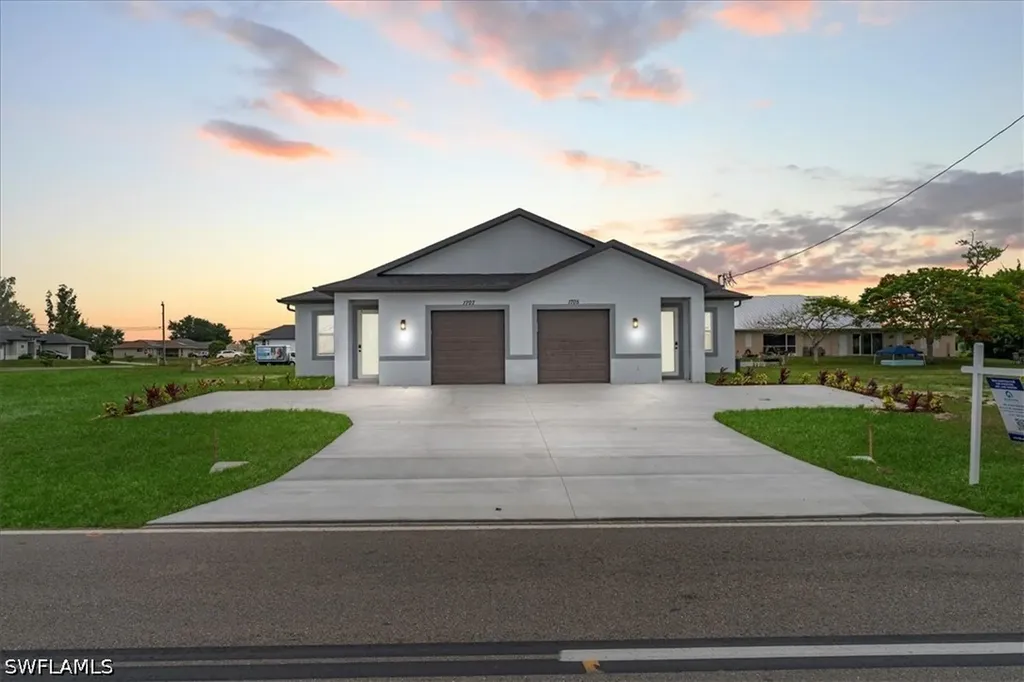 1812/1814 NE 8th Place Cape Coral FL 33909