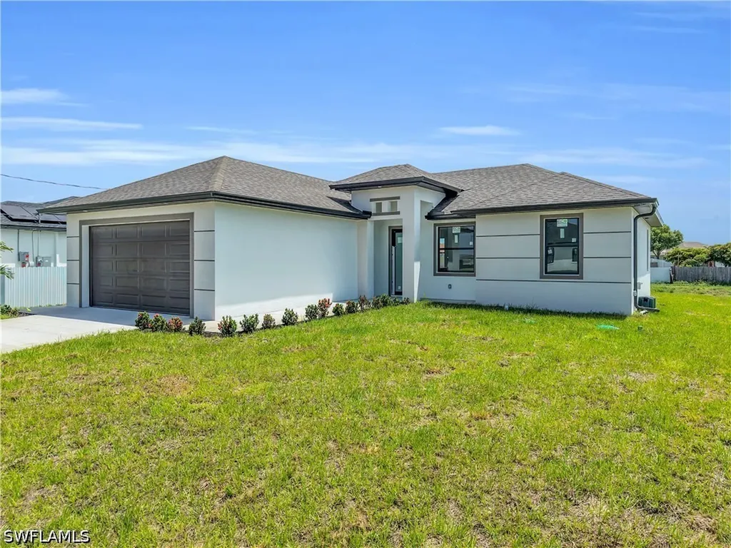 1032 Cavanagh Avenue Lehigh Acres FL 33971
