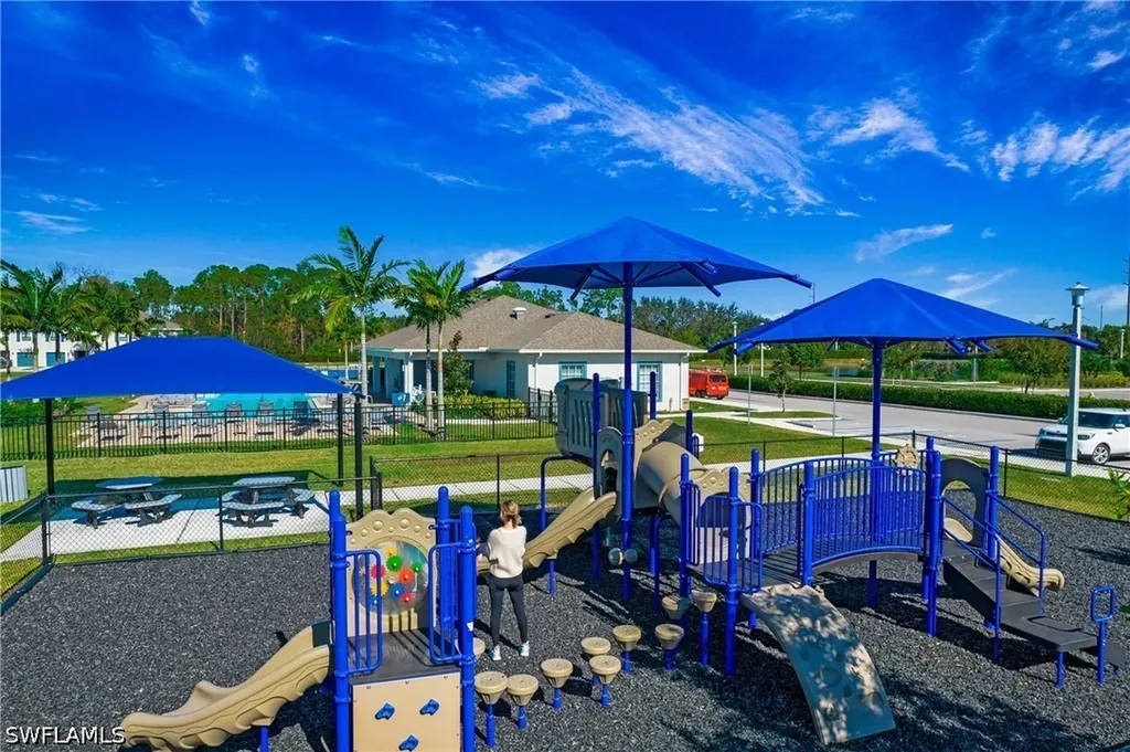 15100 Wildflower Circle Naples FL 34119