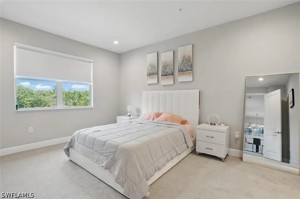 2567 Seychelles Drive Naples FL 34112