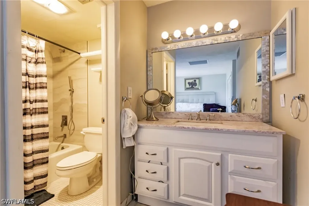 3 Bob O Link Court Naples FL 34105