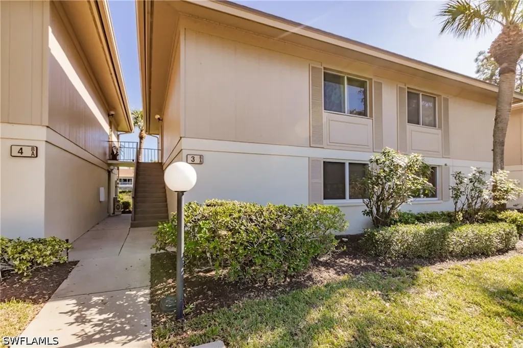 3 Bob O Link Court Naples FL 34105