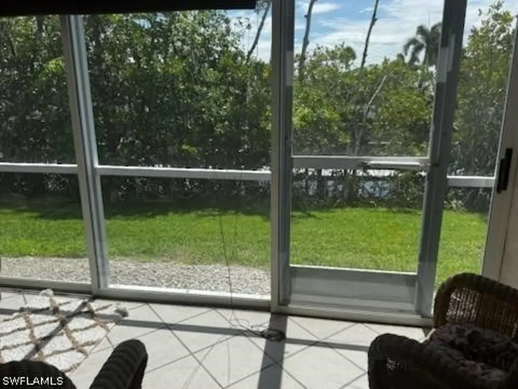 3061 Sandpiper Bay Circle Naples FL 34112